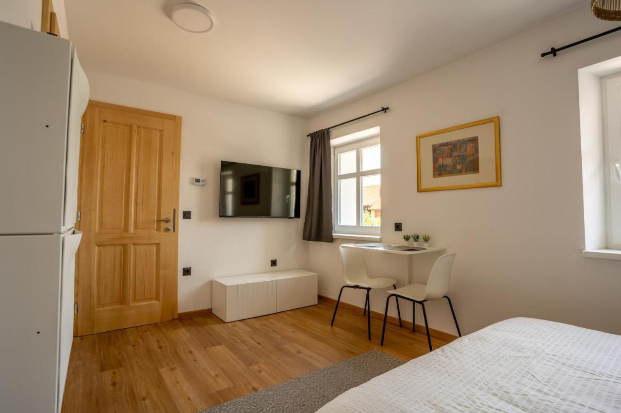 Corner House Apartments Near Lake Bled Radovljica Zewnętrze zdjęcie
